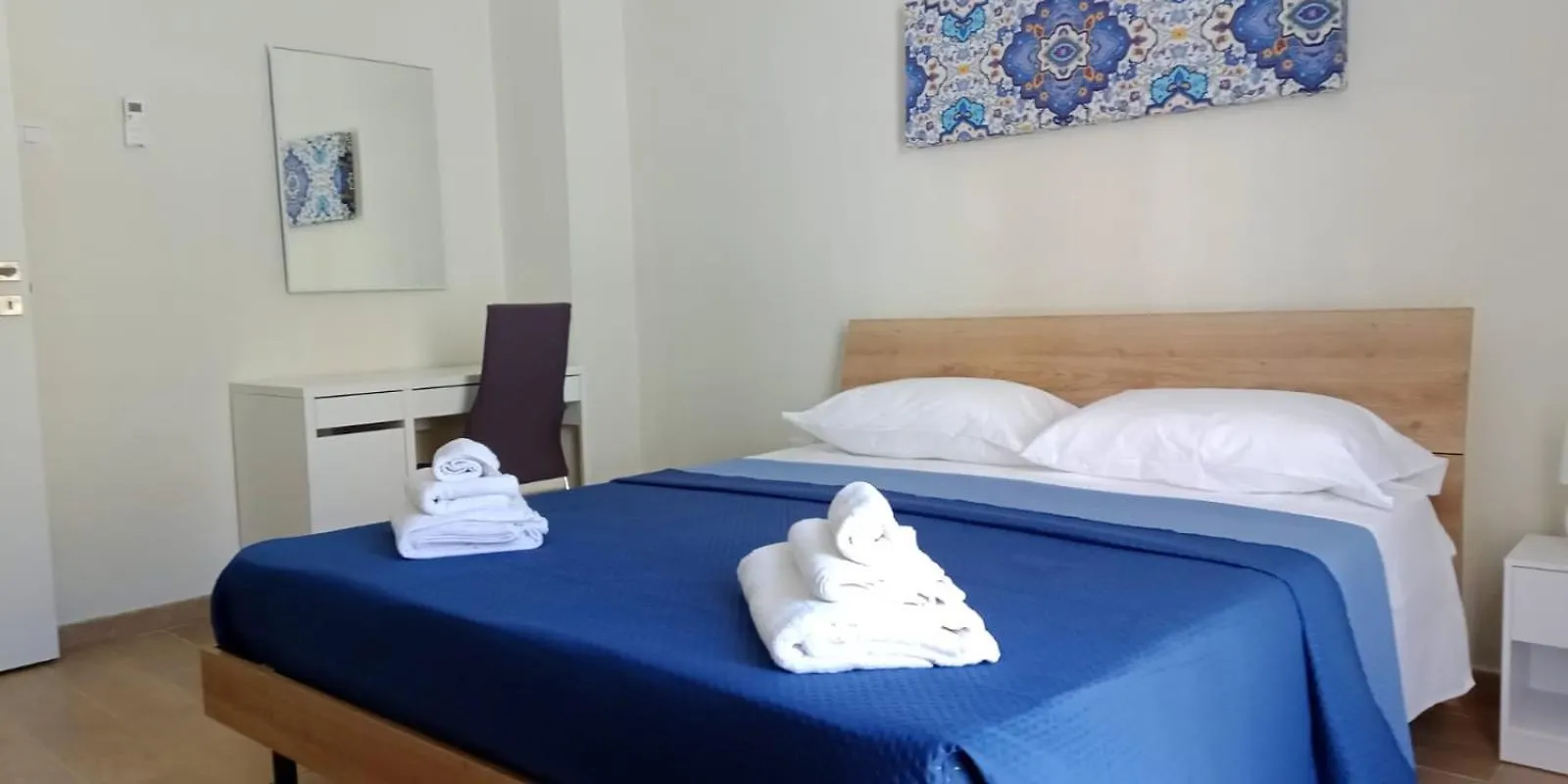 Samar 2 Apartment Bari 0*,